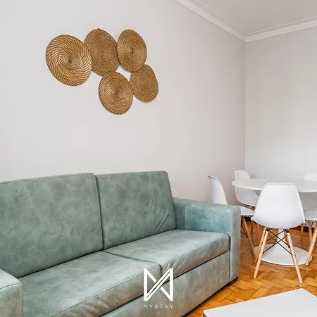 Apartamento Mystay - Happy Mountain First Porto